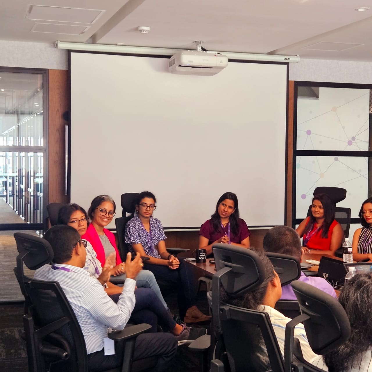 Open discussion with senior lecturers during the session