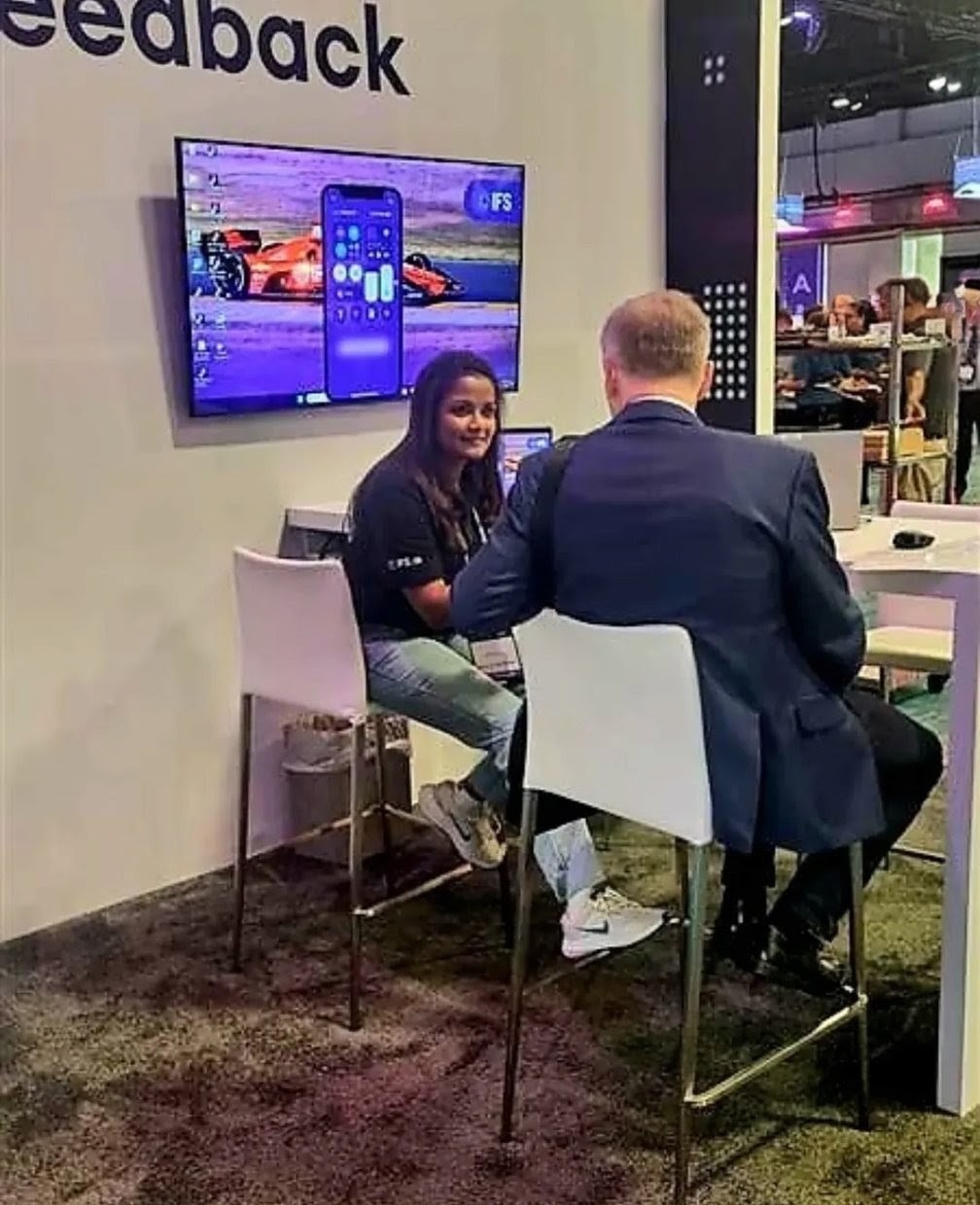 Running a one-to-one user study session with a customer